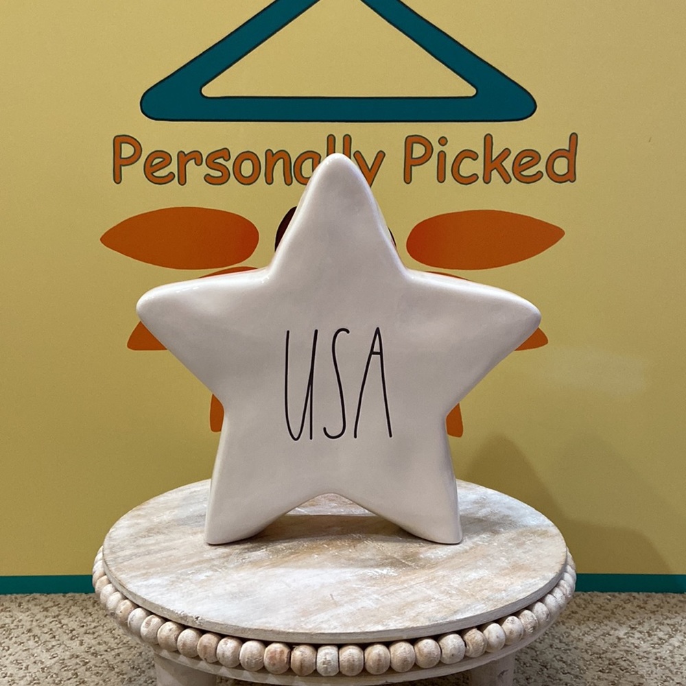 Rae Dunn USA Star